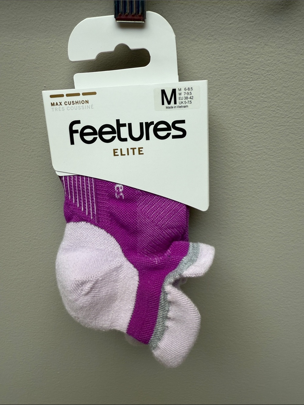 Feetures Elite Max Cushion Low-Cut Socks - Purple/White